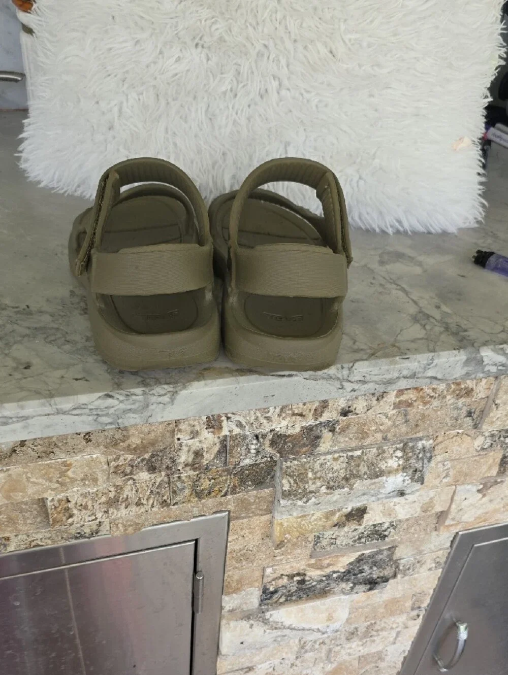 Teva Men Olive Green Hook-and-Loop Sport Sandals